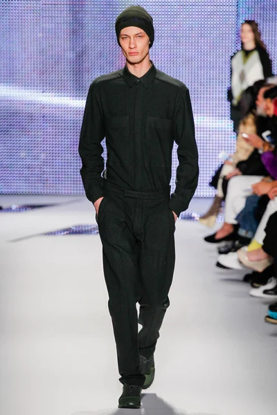 Look 36